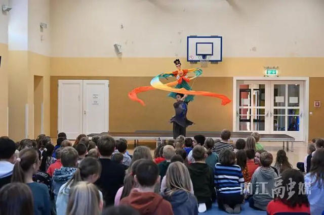 9.jpg