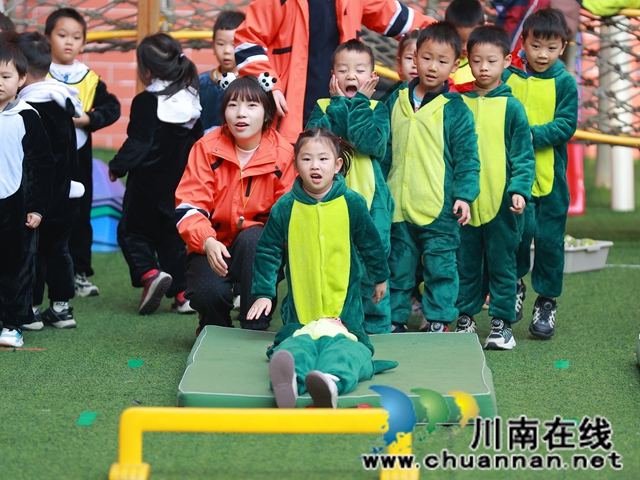 afcc2db174ec65fc340563b9baab2017.jpg