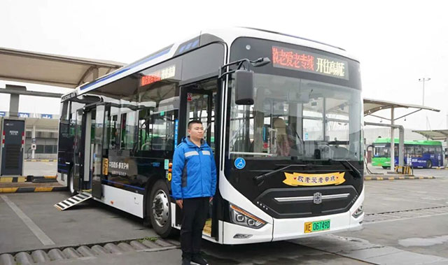 泸州:提升公交服务品质,公交绿色出行主体地位持续巩固(图4) 4.jpg