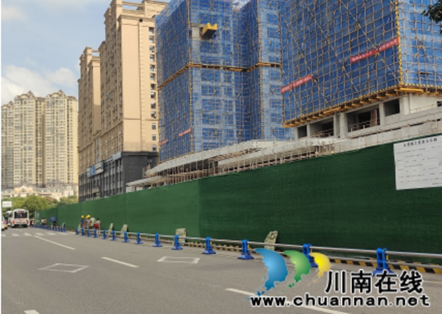 龙马潭区综合行政执法局:优化城市空间 保障市民出行安全(图4) 图片4.jpg