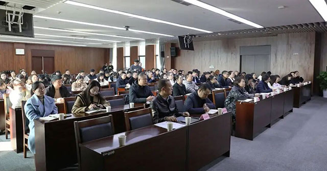 泸州高新区举办党的二十届四中全会精神专题辅导讲座(图3) 3.jpg
