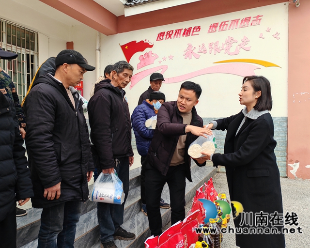 情系农民工　暖冬送祝福｜农工党泸州市委赴泸县开展联合走访慰问活动