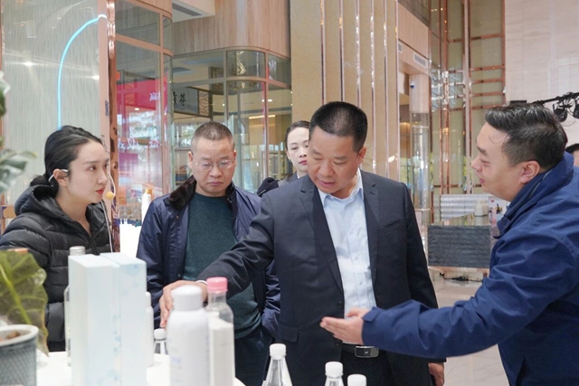 氘领品质 酒韵共赢 | 宇泉公司与巴蜀液集团签署战略合作协议(图5) 泉5.jpg