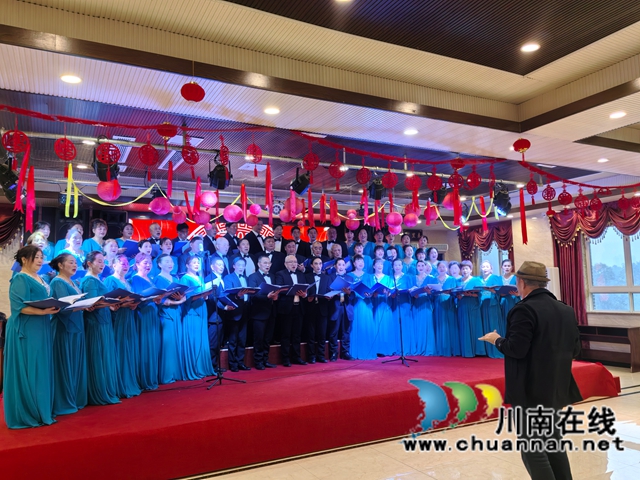 大合唱（曾佐然摄）.jpg