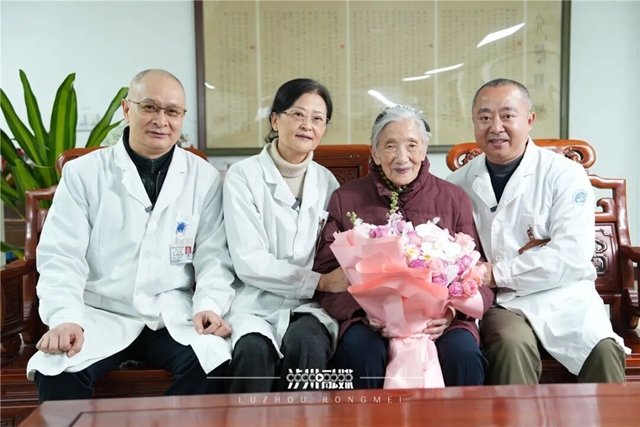 孙2.jpg