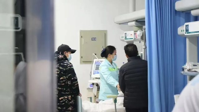 近期收治50多个，6人抢救，该病已进入高发期