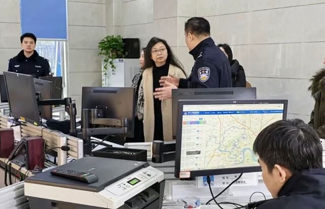 校地联动聚合力 携手赋能促提升┃成都大学法学院、北京三宽教育科学研究院来泸开展调研交流活动