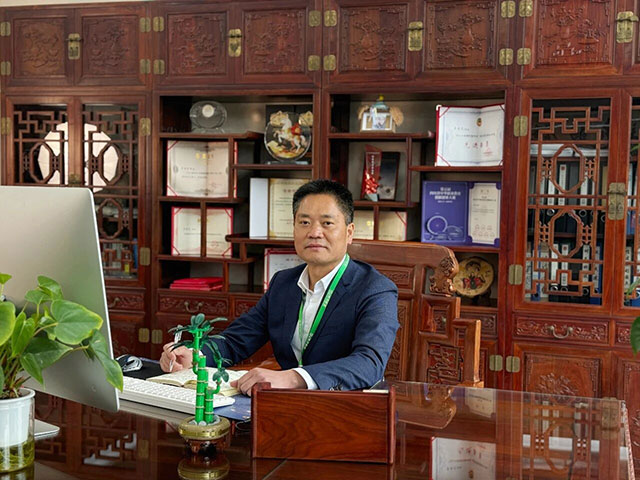泸州“时为公司”董事长李金龙获省级政协表彰！