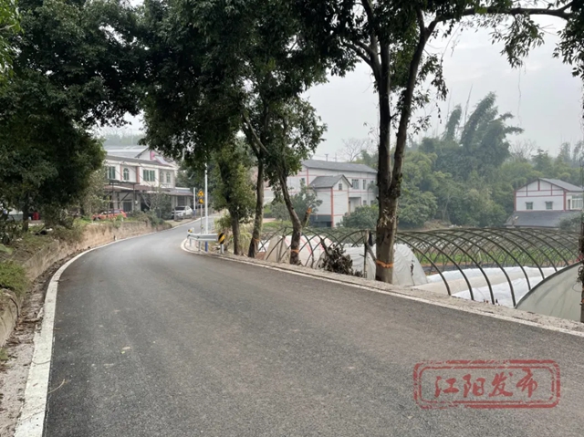 幸福加速度！江阳区两条公路焕新升级