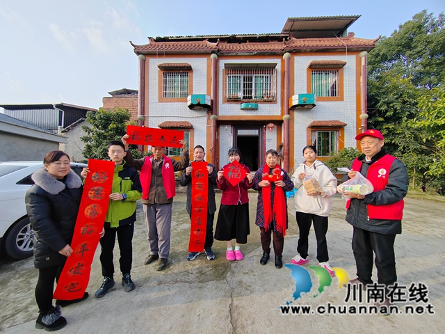 传递党群关怀  共筑温暖新春｜泸县玄滩镇关工委携手泸县发展和改革局开展走访慰问活动