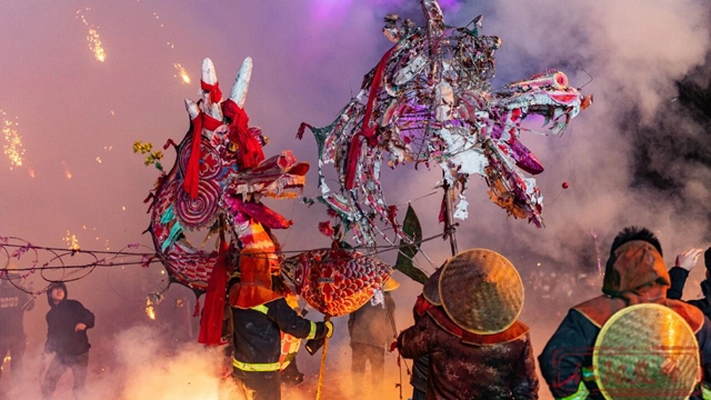 一大波现场图来袭!元宵节之夜,江阳火树银花(图8) 8.jpg