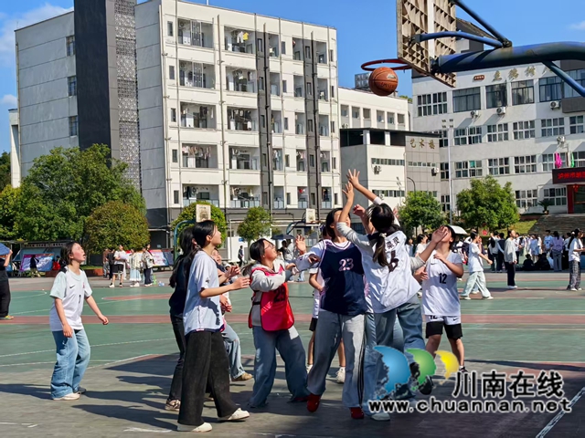 比赛现场1.jpg