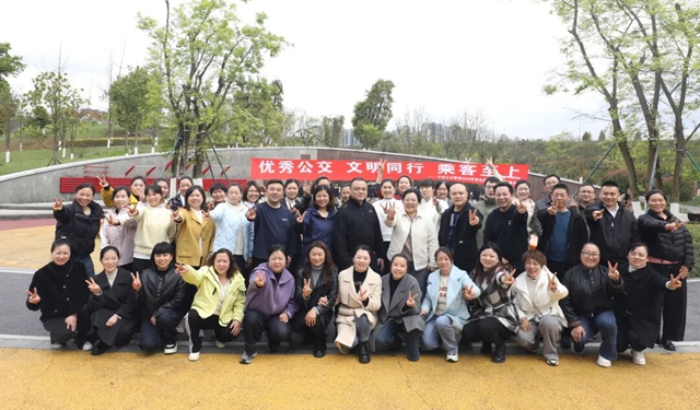 公交4.jpg