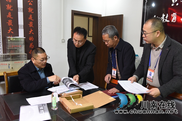 泸县教育和体育局督导检查泸县一中2026年春期开学工作
