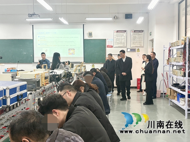 民盟中央社会服务部赴合江县调研“黄丝带”帮扶工作