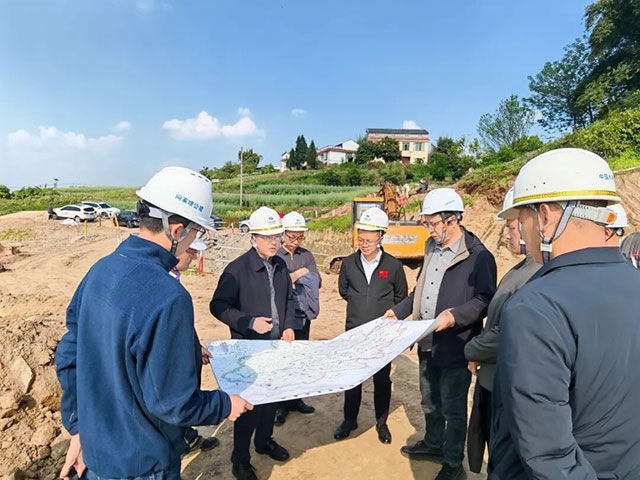 泸州市水务局调研督导向家坝灌区一期二步泸州境内工程建设工作