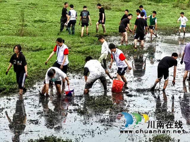 河2.jpg