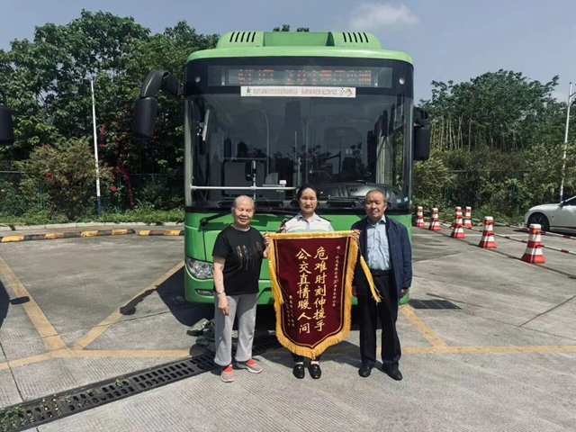 车1.jpg