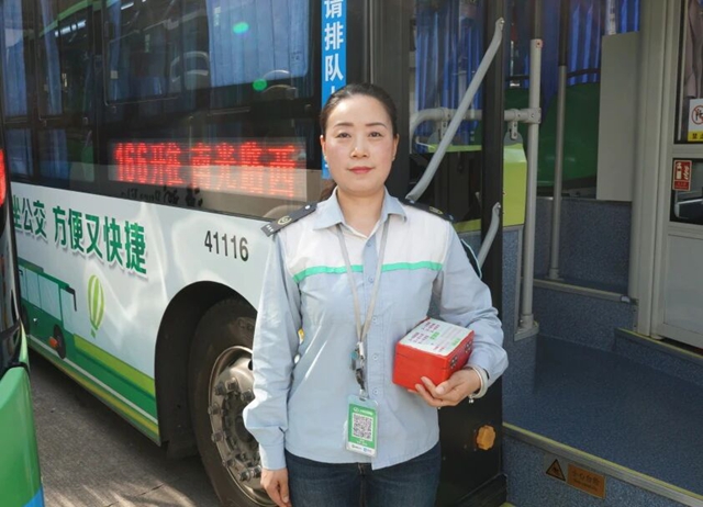 公交2.jpg