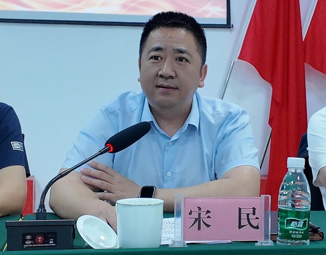 中国3.jpg