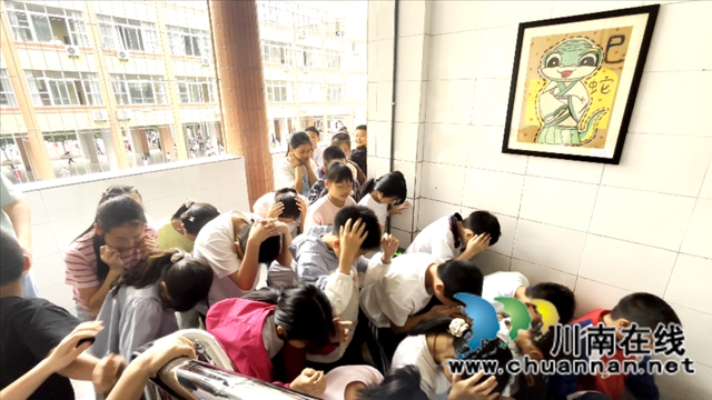 2分26秒！叙永银顶小学上演生命守护“加速度”