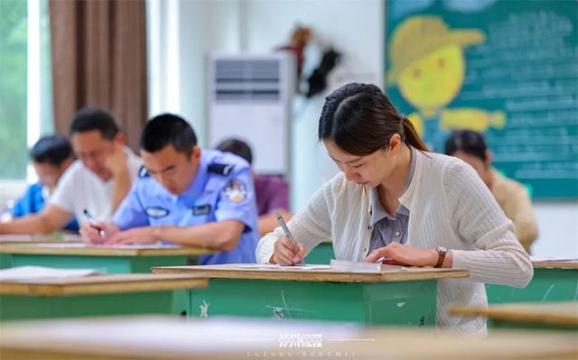 诗词2.jpg