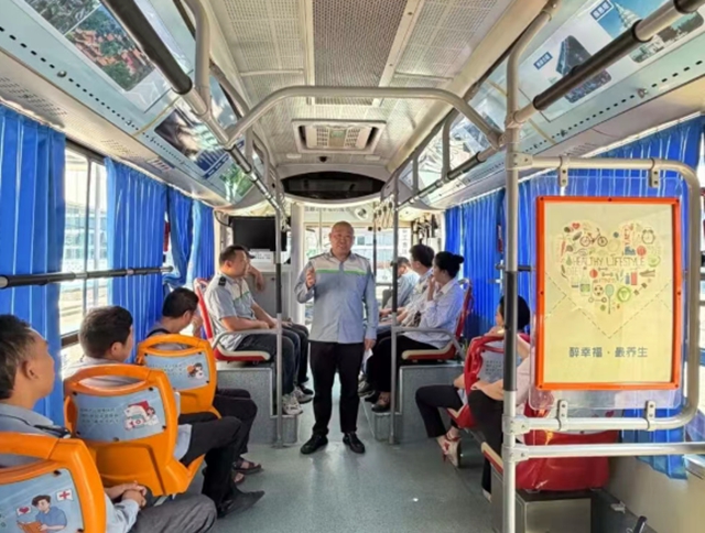 公交3.jpg