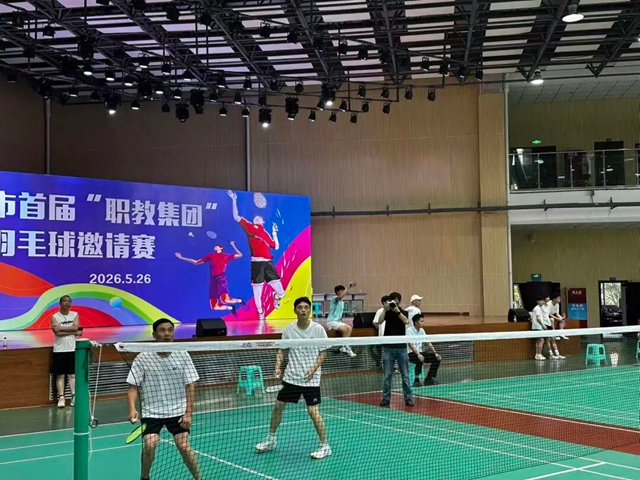 羽毛3.jpg