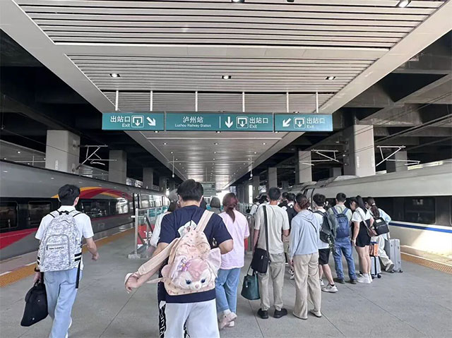 出行更方便！下月起铁路调图，泸州加开多趟列车