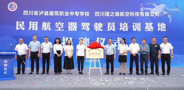 陈24.jpg