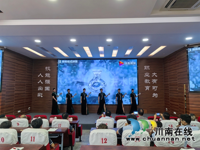 茶艺表演.jpg