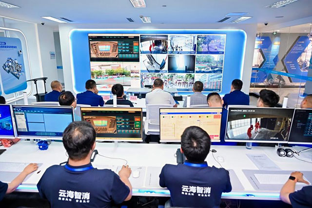 全市首创!泸州高新区管委会依托智慧消防系统开展突发火情应急演练(图4) 4.jpg