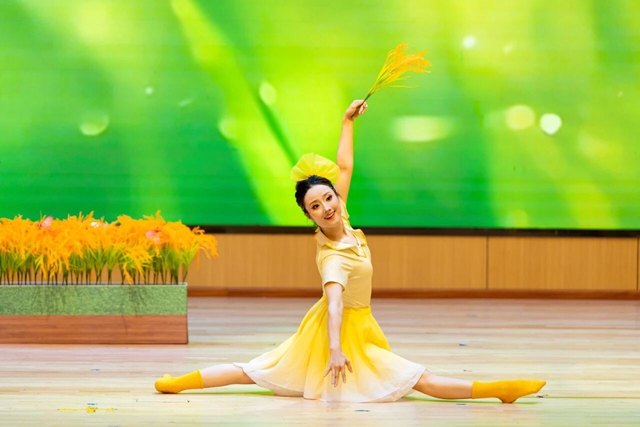 泸州市第三届幼儿教师基本功展评活动圆满举行(图38) 38.jpg
