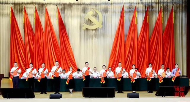 纳3.jpg