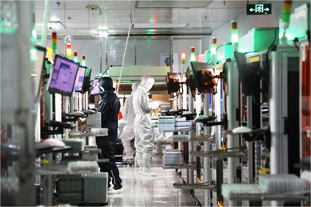 党建“链”动产业兴——泸州高新区以“红色引擎”驱动高质量发展纪实(图1) 1.jpg