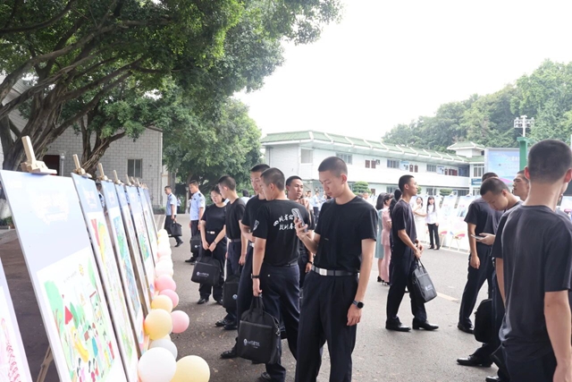 儿童友好 家庭美好丨泸州市2026年家风家教主题宣传月暨未成年人保护宣传月系列活动精彩回顾(图2) 2.jpg