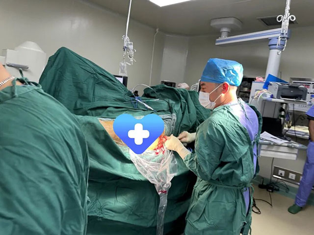 海拔3700米，93岁老人骨折，泸州专家“飞”上高原救人