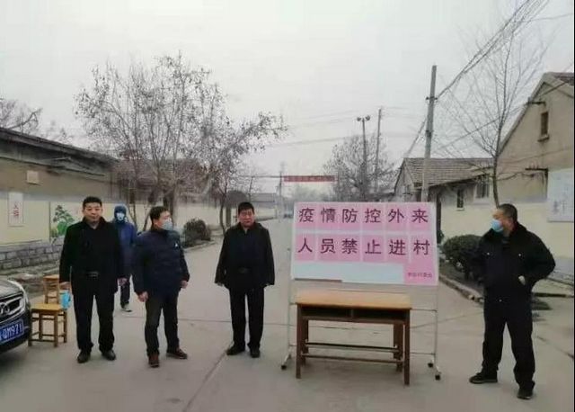 请不要这样封村封路，留个“生命通道”给消防车和救护车！(图4)