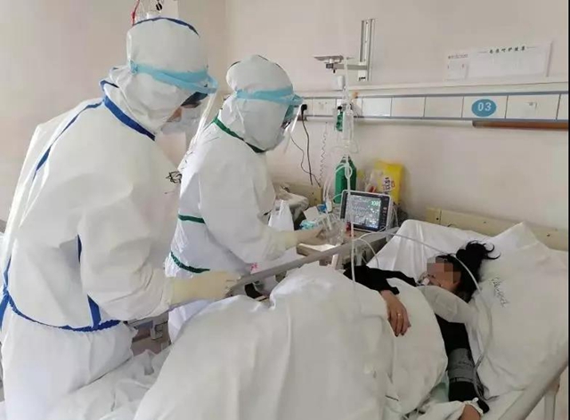 【西南医大中医院驰援武汉】妈妈,您为何不等我回来?(图2) 【西南医大中医院驰援武汉】妈妈,您为何不等我回来?(图2)