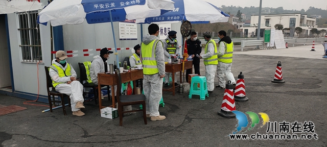 泸县云龙镇：硬核管理再升级 坚决打赢疫情防控歼灭战(图3)