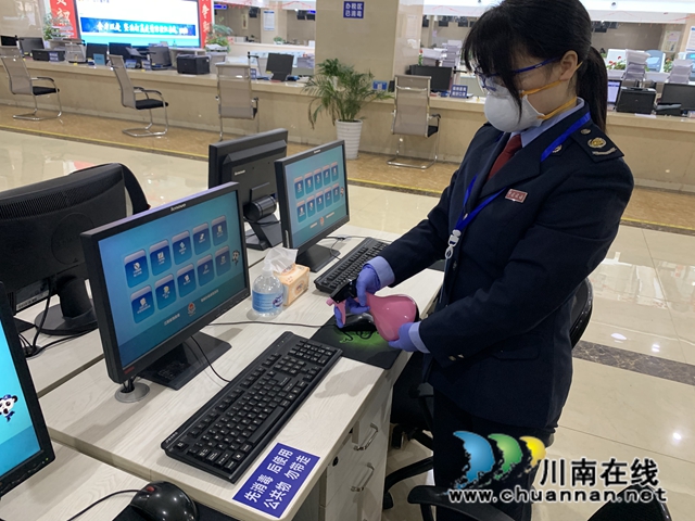 江阳区税务局：办税缴费非接触 战“疫”攻坚有担当