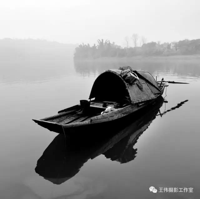 泸州王伟乡愁摄影《摇啊摇 摇到外婆桥》赏析