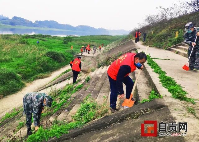 整得扎实!这周末,10万自贡人干了一件美丽的事(图8) 整得扎实!这周末,10万自贡人干了一件美丽的事(图8)