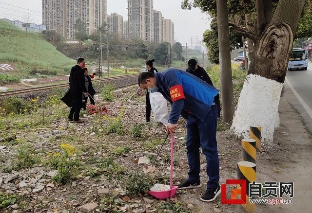 整得扎实!这周末,10万自贡人干了一件美丽的事(图11) 整得扎实!这周末,10万自贡人干了一件美丽的事(图11)