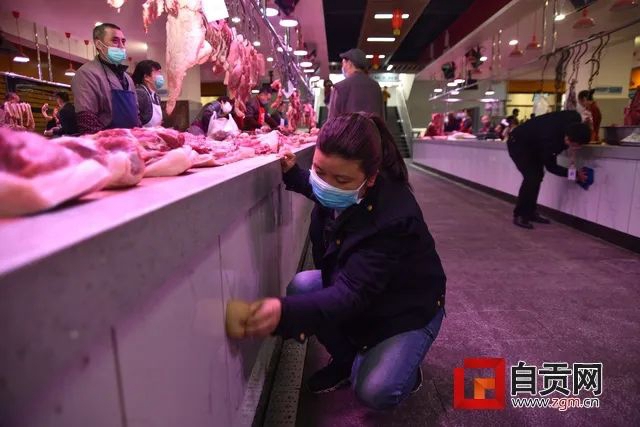 整得扎实!这周末,10万自贡人干了一件美丽的事(图14) 整得扎实!这周末,10万自贡人干了一件美丽的事(图14)