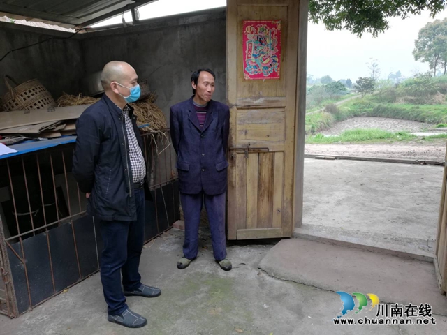 泸县玉蟾街道开展脱贫攻坚大走访活动(图6) 泸县玉蟾街道开展脱贫攻坚大走访活动(图6)