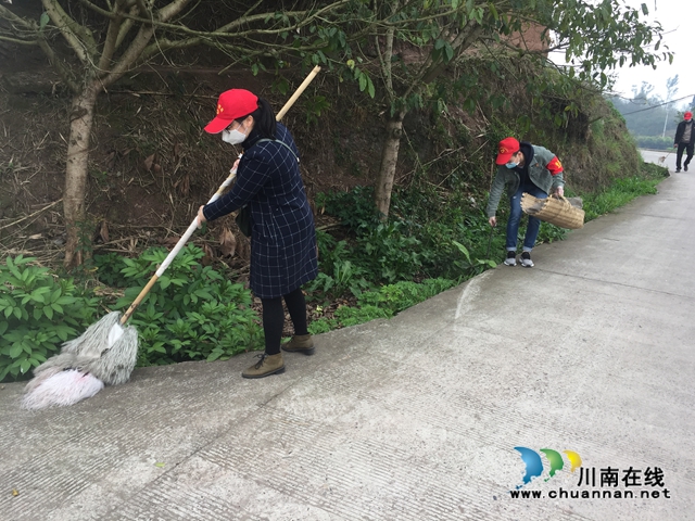 龙马潭区教育和体育系统:党员教育不松懈 线上线下两手抓(图4) 龙马潭区教育和体育系统:党员教育不松懈 线上线下两手抓(图4)
