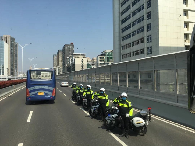 回来了！西南医大附院的战疫英雄们回川了！(图11)