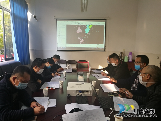 龙马潭区重点项目督导小组调研小市街道棚改工作