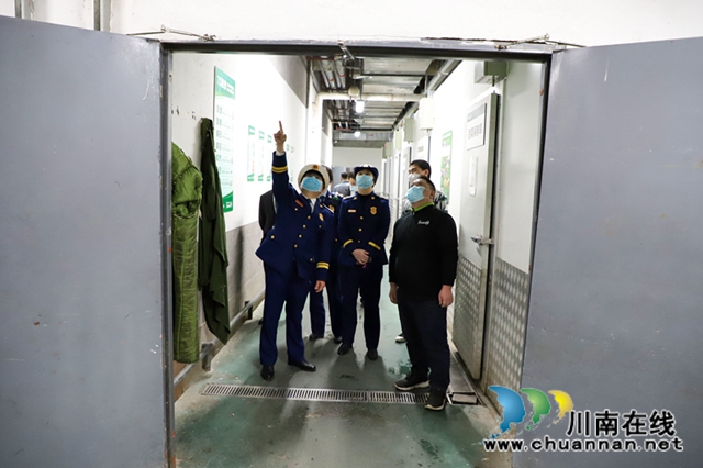 泸州消防支队：“线上线下”双线作战 坚决打赢复工复产消防保卫战(图13)